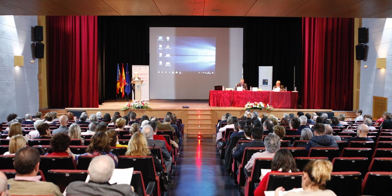  XarxaSalut debate en l'Alfàs sobre turismo saludable y sostenible