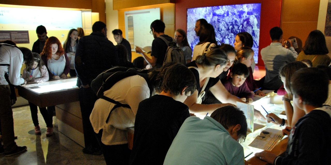  El Museu de Prehistòria recibe el Premio Romà de la Calle por su trayectoria educativa