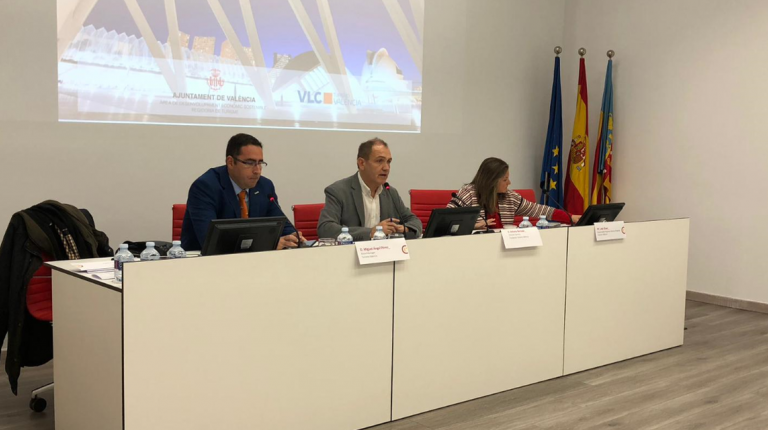 Turismo València constituye el comité ejecutivo de VLC Shopping para promocionar el turismo de compras