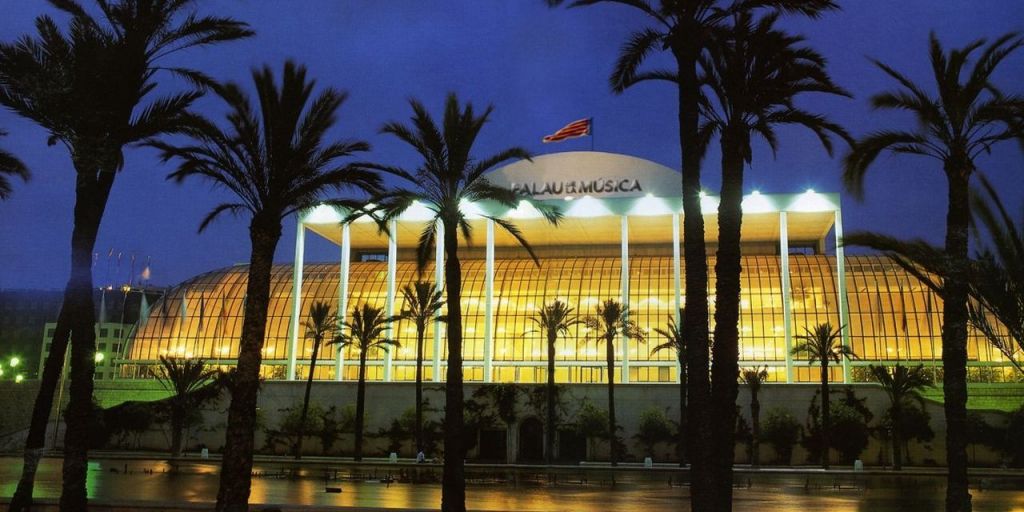  La Cabina, Festival Internacional de Mediometrajes en Valencia