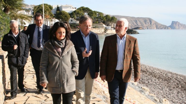 La playa de Cap Negret de Altea se ha rehabilitado y mejorado