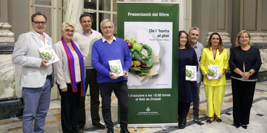  Lo mejor de la gastronomía valenciana en el libro ‘De L’Horta al  Plat. Plantar, Créixer, Menjar’