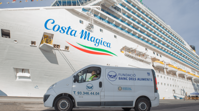 Costa Cruceros distribuirá los platos que no han sido servidos al Banco de Alimentos