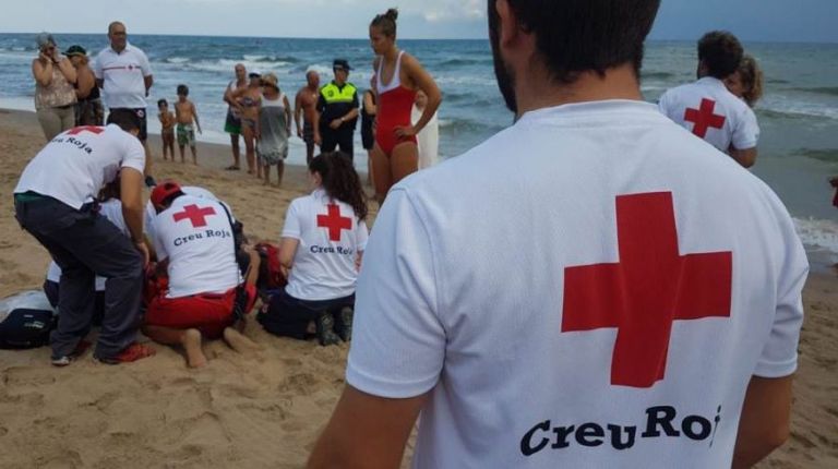 Cruz Roja rescata a 374 personas en riesgo de ahogamiento en playas de la Comunidad Valenciana