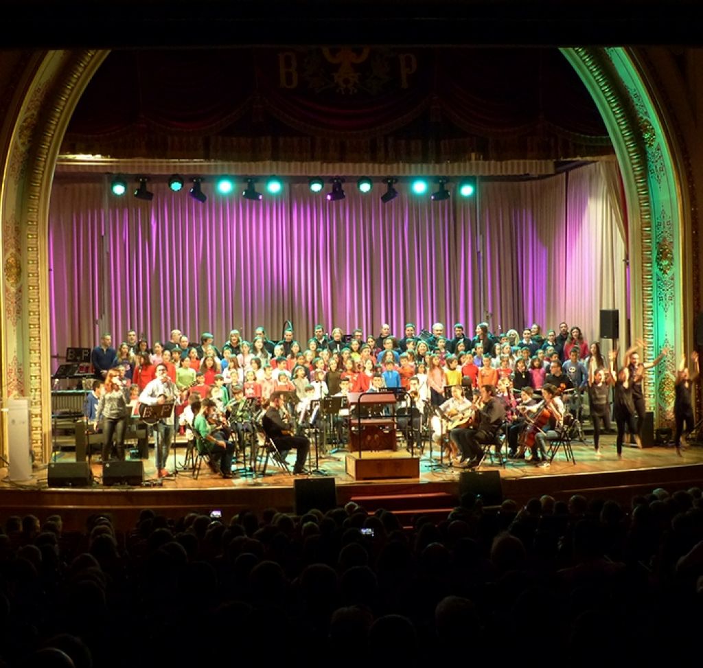  Concierto Día Mundial de la Infancia en Llíria