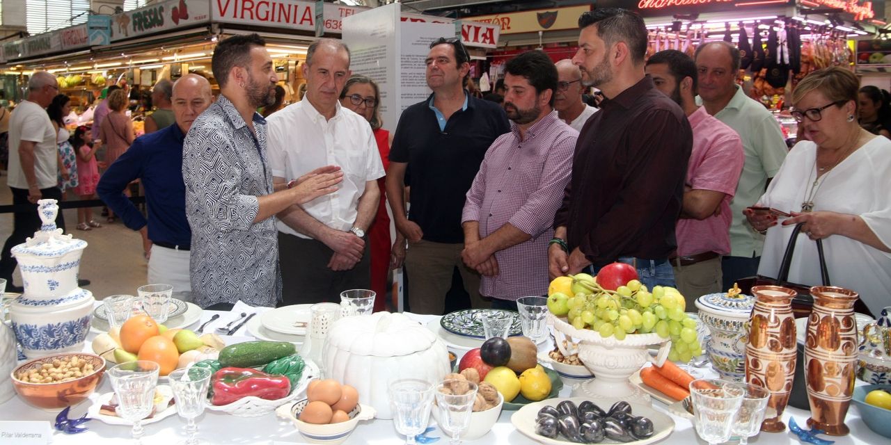  LA EXPOSICIÓN ARTESANOS A LA MESA LLEGA AL MERCADO CENTRAL 