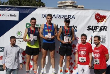 1.500 personas participan en la 9ª edición de la Carrera de Cruz Roja en València