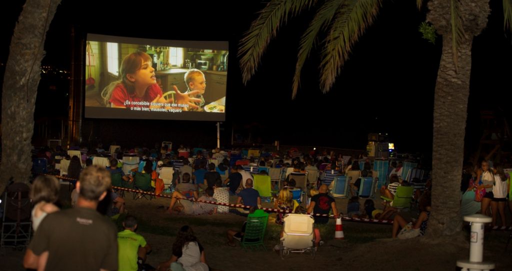  Cine de verano en castellón interior