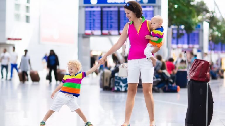 Los hoteles de la Costa Blanca quieren familias con bebés