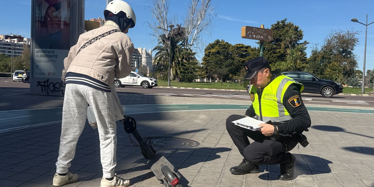  La Policía Local realiza más de 300 controles de bicicletas y vehículos de movilidad personal 