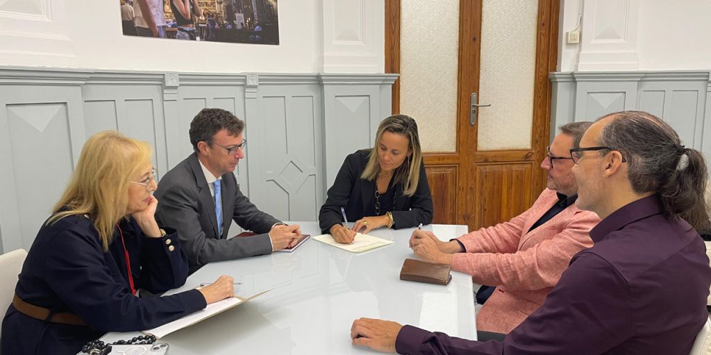  València impulsa la hostelería de Pobles del Sud con un convenio con la Federación Empresarial de Hostelería de València 
