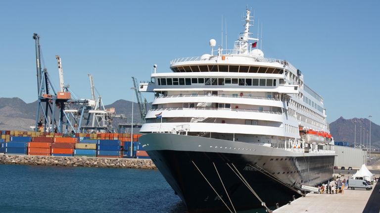 El puerto de Castellón incrementará la recepción de cruceros en 2019 