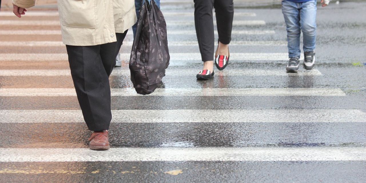  La Plaza del Ayuntamiento permanecerá cerrada al tráfico desde el día 29 a las 16:00h hasta las 21:00 h de día 1