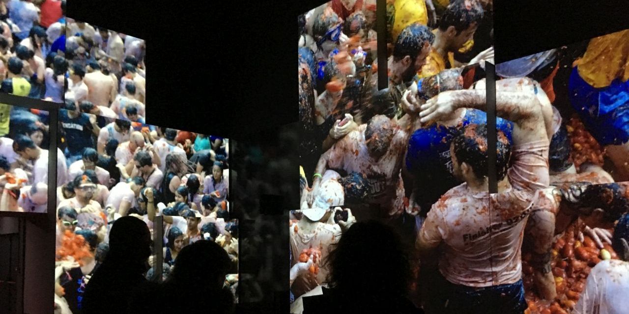  La Tomatina de Buñol se desplaza hasta Barcelona de la mano del Poble Espanyol 