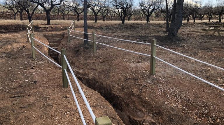 Vilafamés transforma un antiguo campo de aviación en museo al aire libre