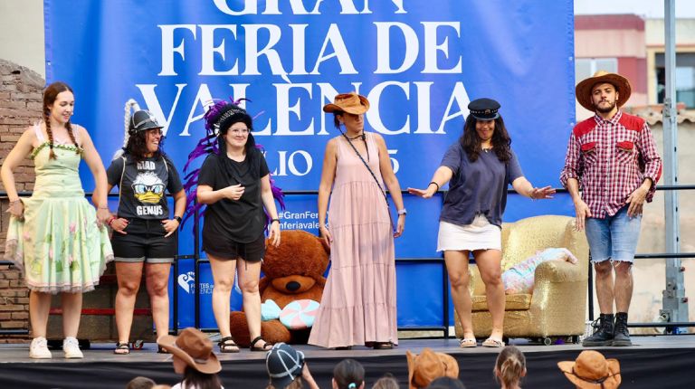 El primer fin de semana de la Gran Feria de València llega cargado de tradiciones, música y pirotecnia